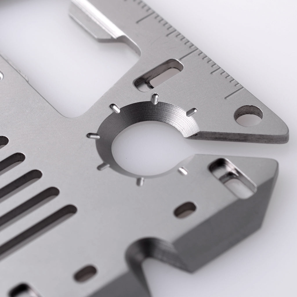 MT03 Comb & Clip Multi-Tool